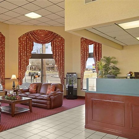 Days Inn By Wyndham Apple Valley Pigeon Forge/Sevierville Interior foto