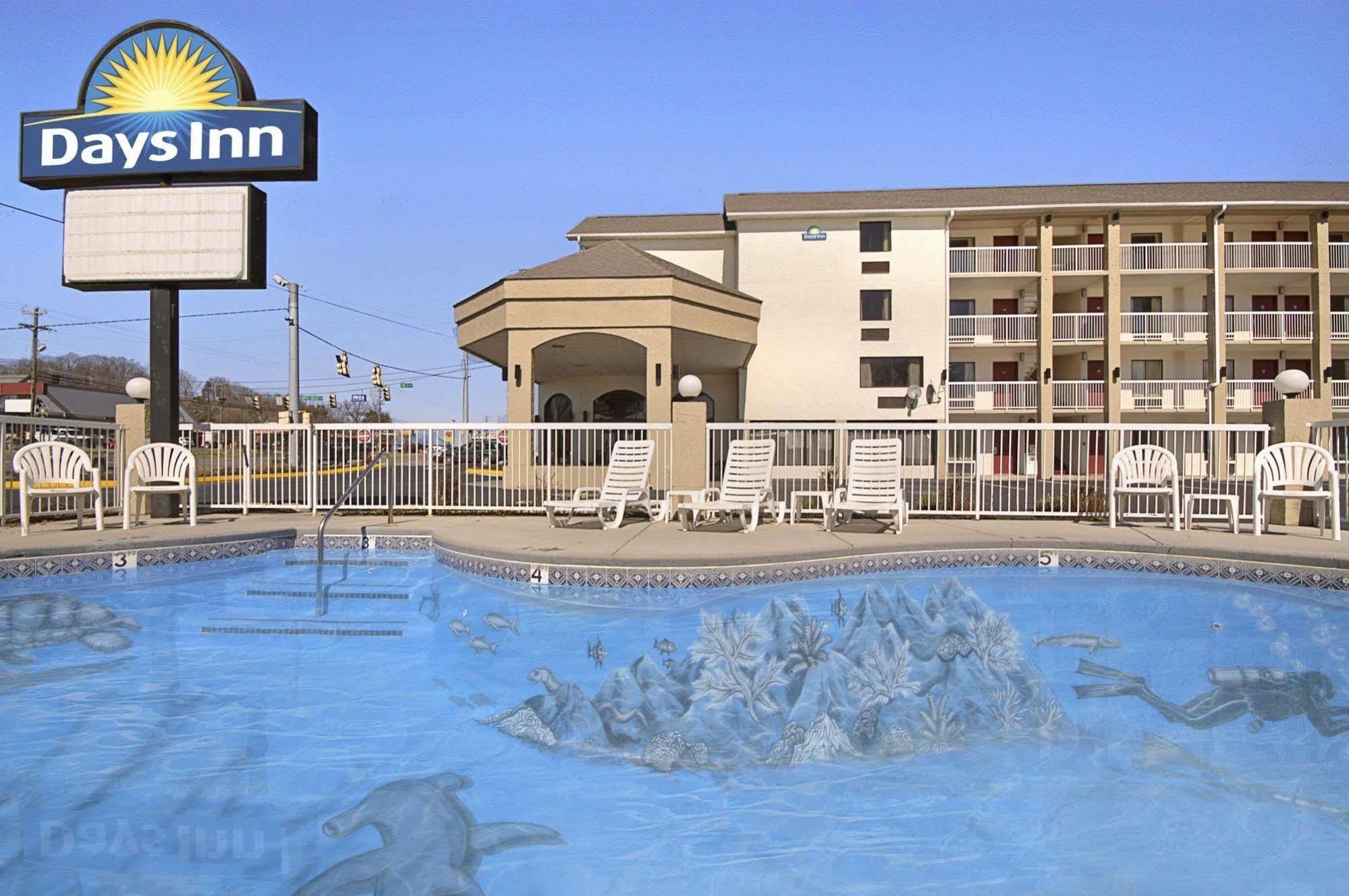 Days Inn By Wyndham Apple Valley Pigeon Forge/Sevierville Facilidades foto